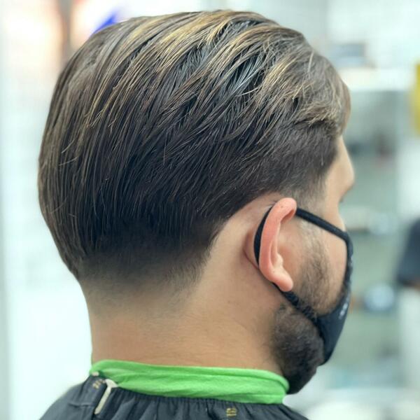 Highlighted slickback, side view